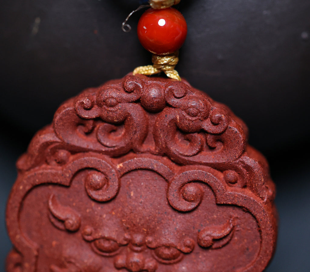 Ginseng Bliss Bead: Auspicious Beast Pendant