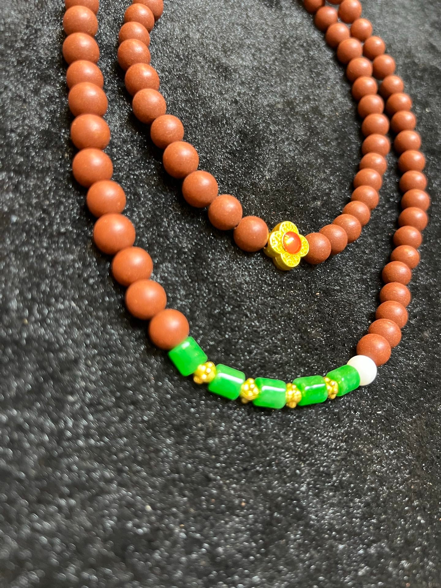 Ginseng Bliss Bead All-Season Peace Alloy Necklace